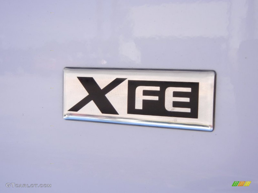 2010 Chevrolet Cobalt XFE Sedan Marks and Logos Photos