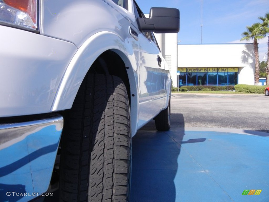 2004 F150 Lariat SuperCab - Oxford White / Tan photo #11