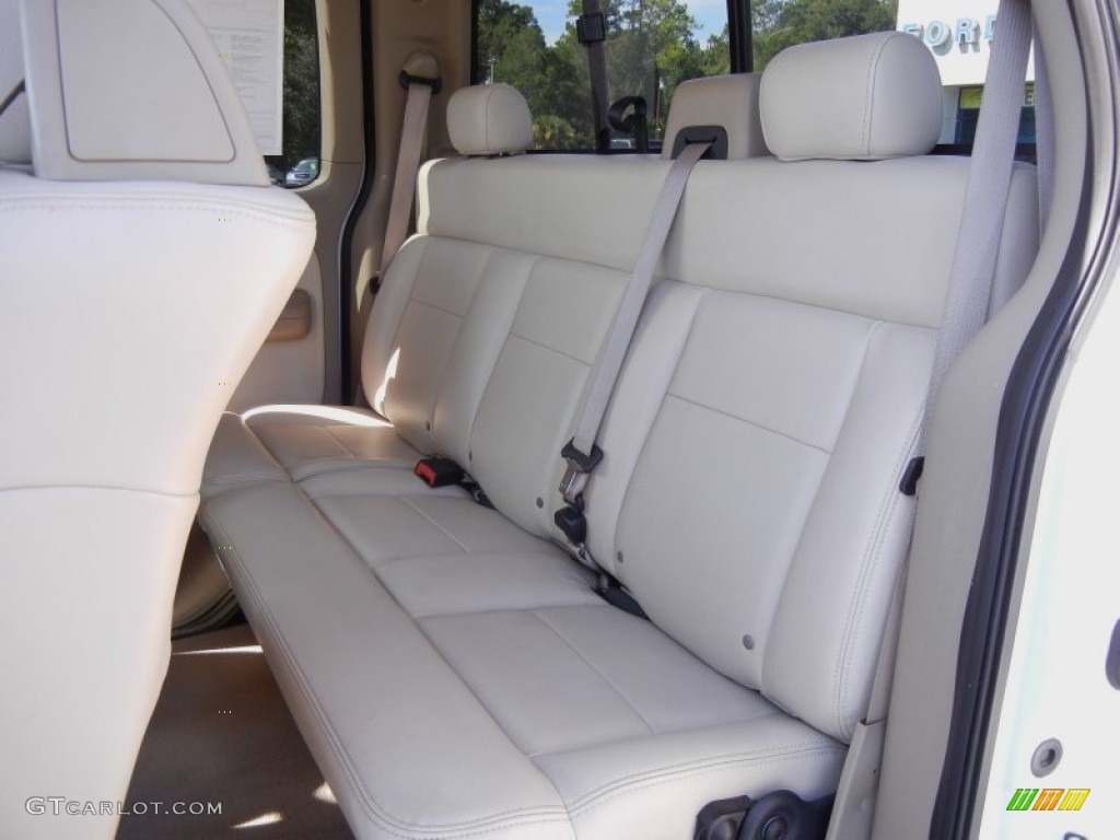 2004 F150 Lariat SuperCab - Oxford White / Tan photo #17