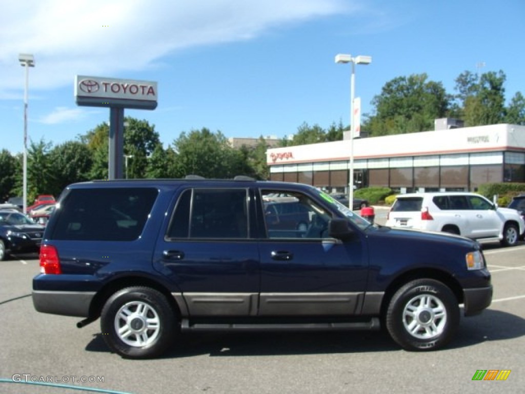 2003 Expedition XLT 4x4 - True Blue Metallic / Medium Parchment photo #1