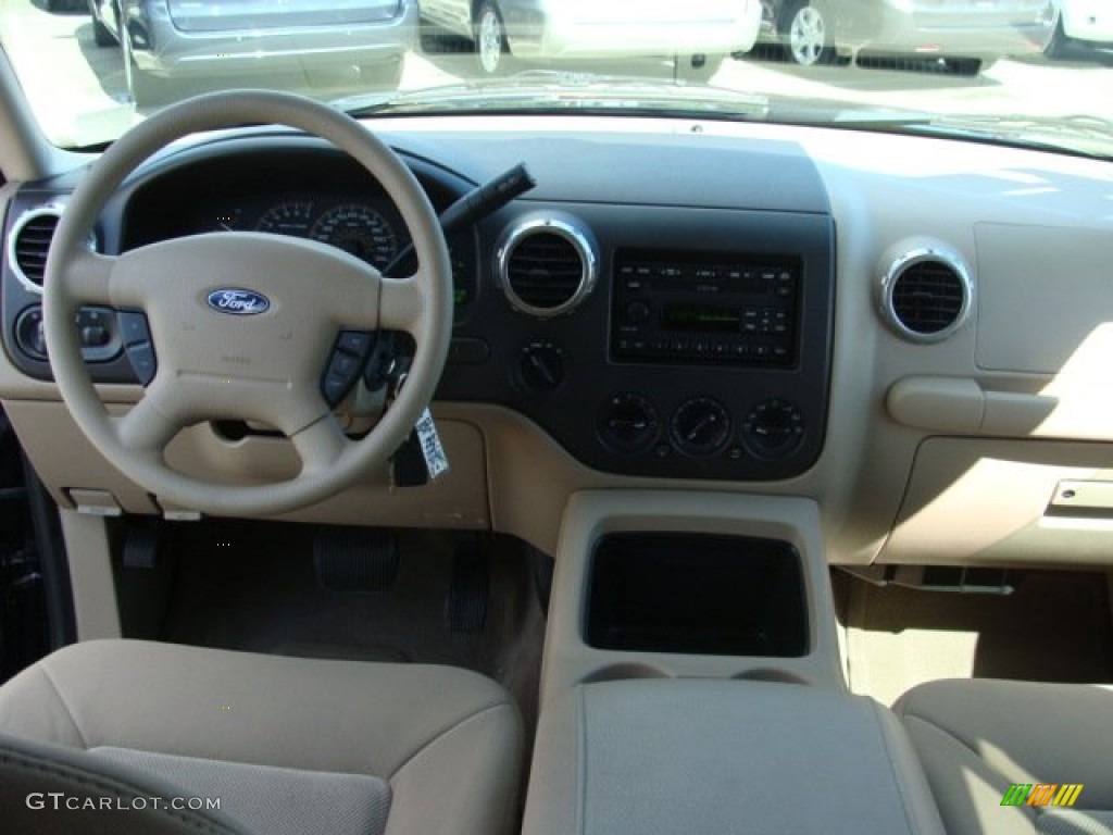 2003 Expedition XLT 4x4 - True Blue Metallic / Medium Parchment photo #9