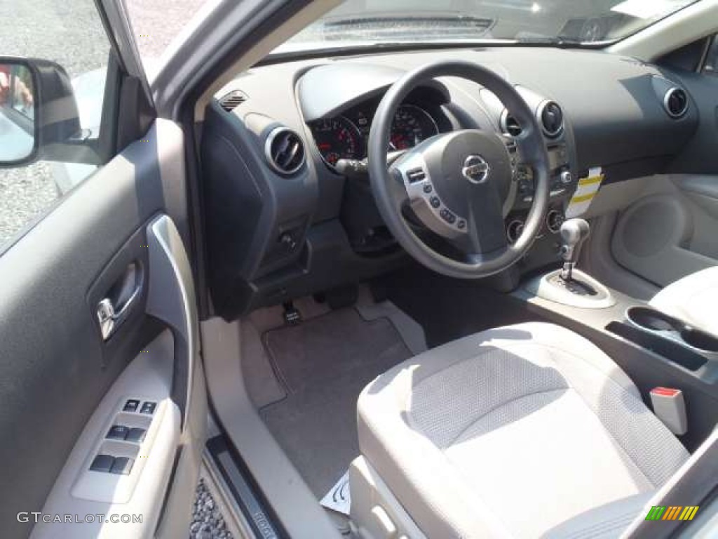 2011 Rogue SV - Silver Ice Metallic / Gray photo #6