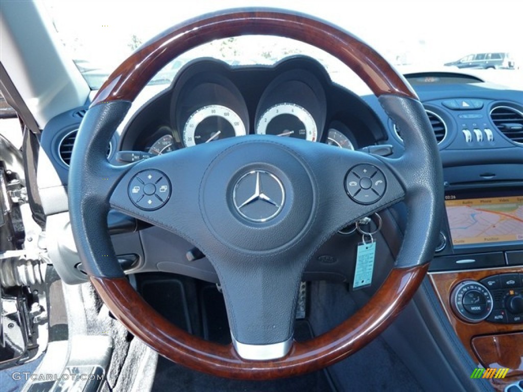2009 Mercedes-Benz SL 550 Roadster Black Steering Wheel Photo #53871672