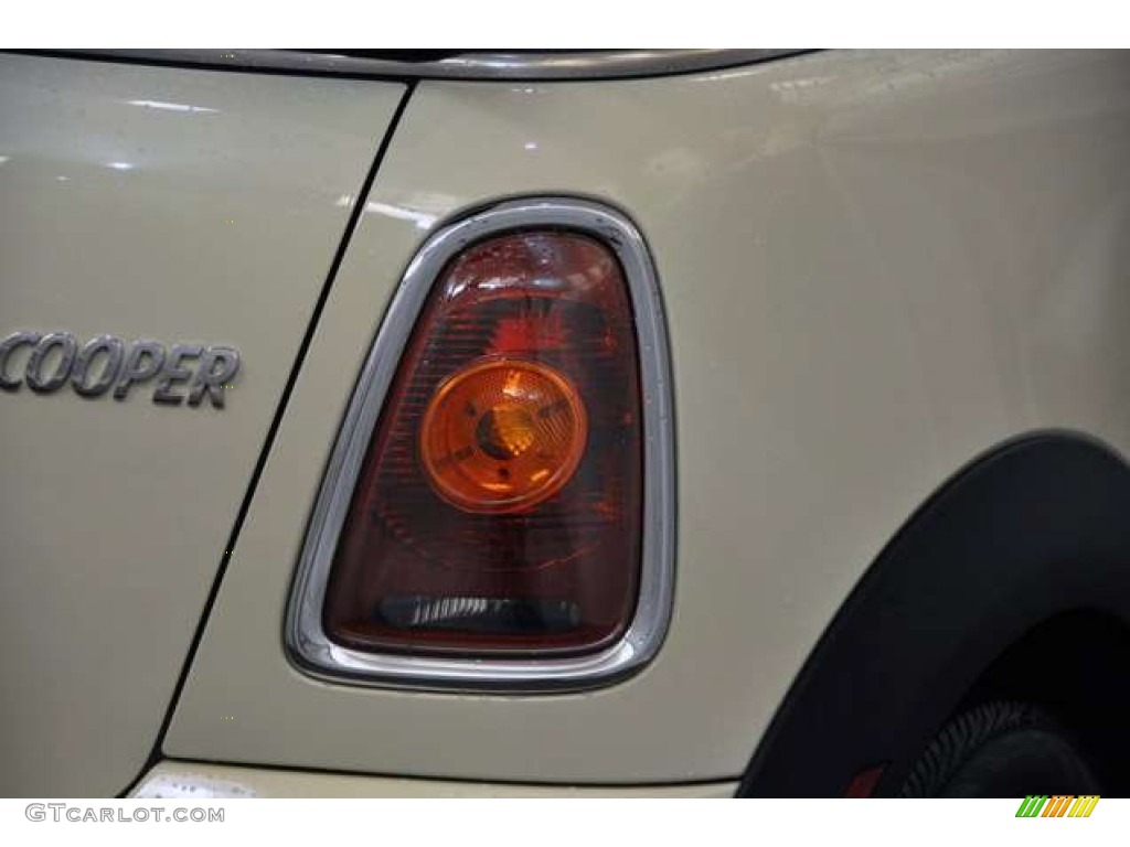 2009 Cooper Convertible - Pepper White / Lounge Hot Chocolate Leather photo #3