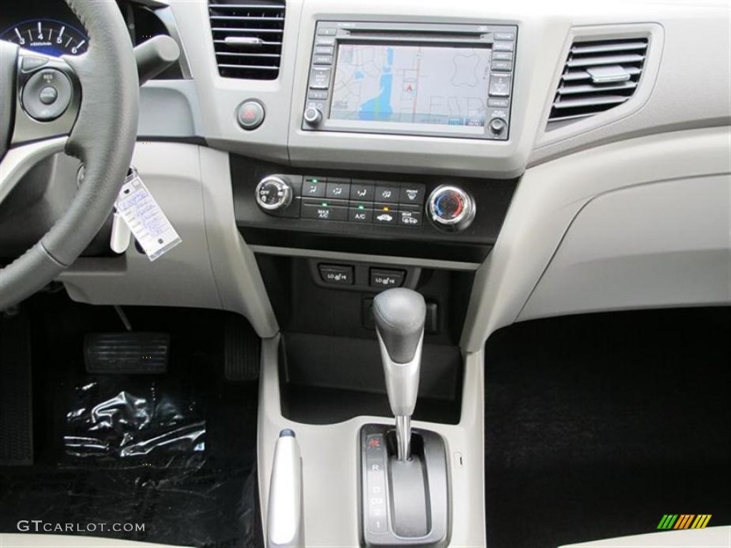 2012 Honda Civic EX-L Sedan Controls Photo #53881628