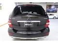Black - ML 350 4Matic Photo No. 9