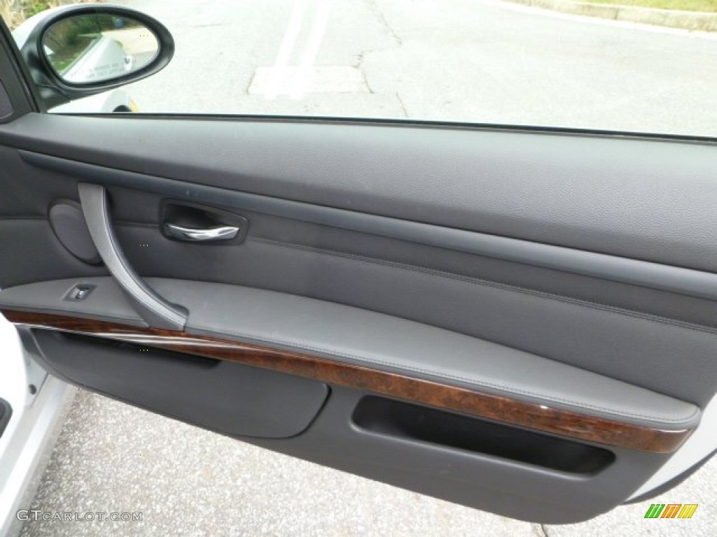 2009 3 Series 335i Convertible - Titanium Silver Metallic / Black photo #37