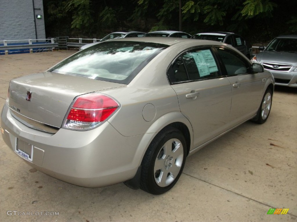 2009 Aura XE - Gold Mist Metallic / Tan photo #15