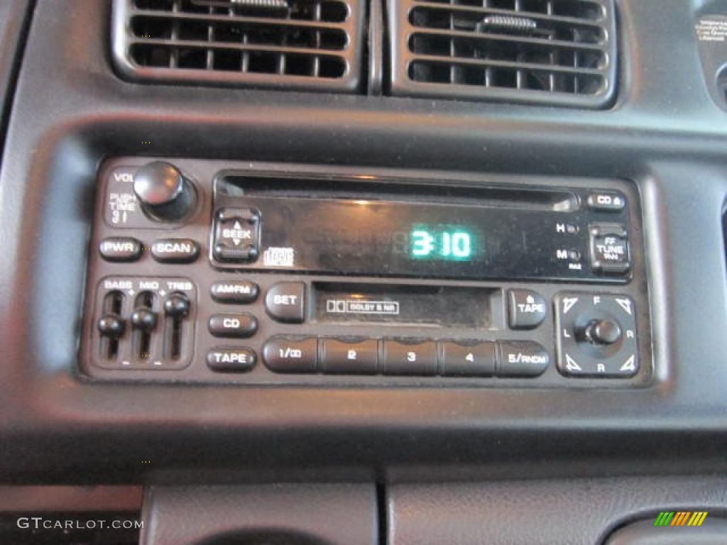 2002 Dodge Ram 2500 SLT Regular Cab Audio System Photos