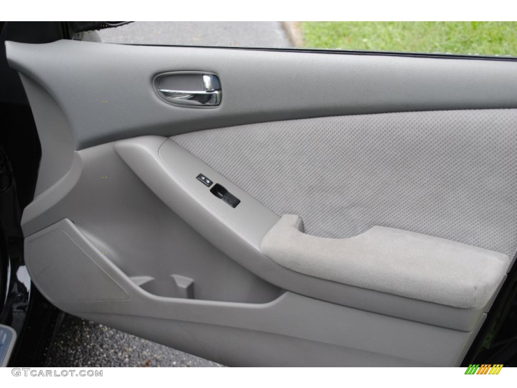 2007 Nissan Altima Hybrid Frost Door Panel Photo #53887217