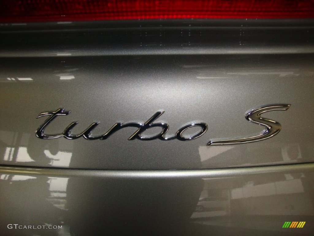 2011 911 Turbo S Coupe - Platinum Silver Metallic / Carrera Red photo #22