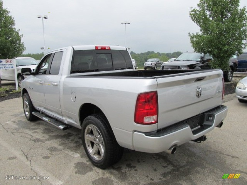 2009 Ram 1500 Sport Quad Cab 4x4 - Bright Silver Metallic / Dark Slate/Medium Graystone photo #9