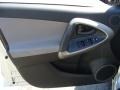 Classic Silver Metallic - RAV4 4WD Photo No. 6