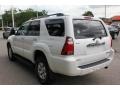 Natural White - 4Runner SR5 4x4 Photo No. 7