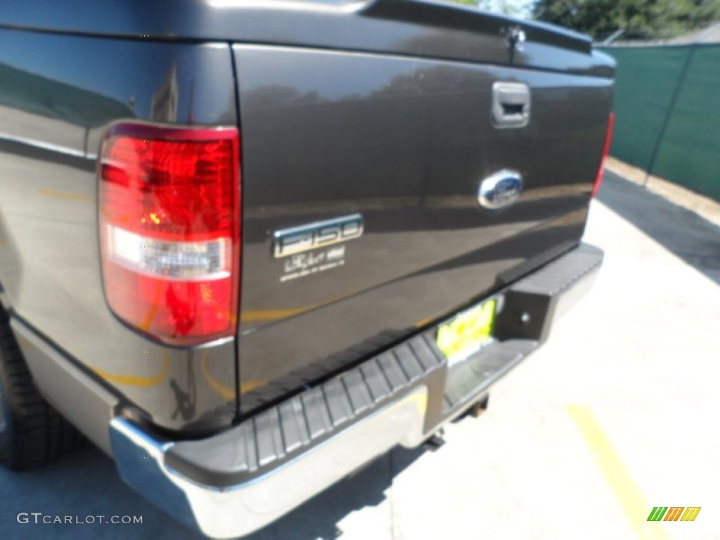 2006 F150 XLT SuperCrew - Dark Stone Metallic / Tan photo #47