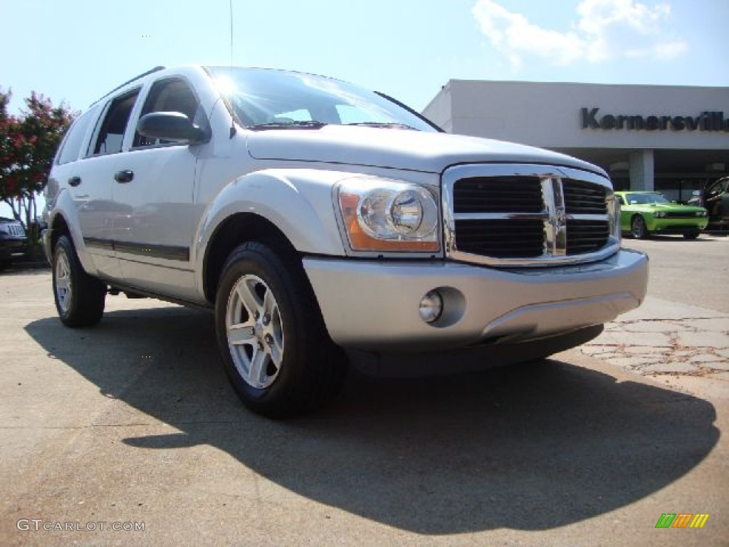 Bright Silver Metallic Dodge Durango