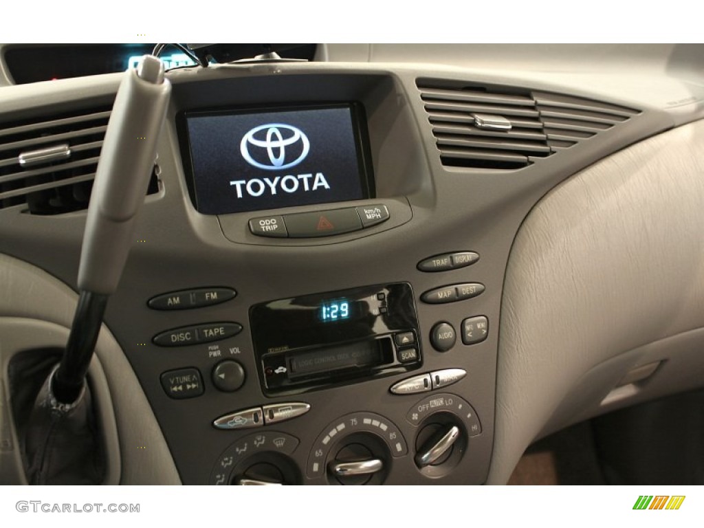 2003 Toyota Prius Hybrid Controls Photo #53902268