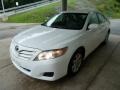 Super White - Camry LE Photo No. 5