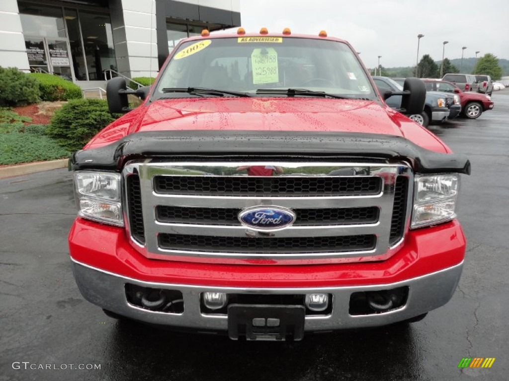 2005 F350 Super Duty Lariat Crew Cab 4x4 Dually - Red / Tan photo #8