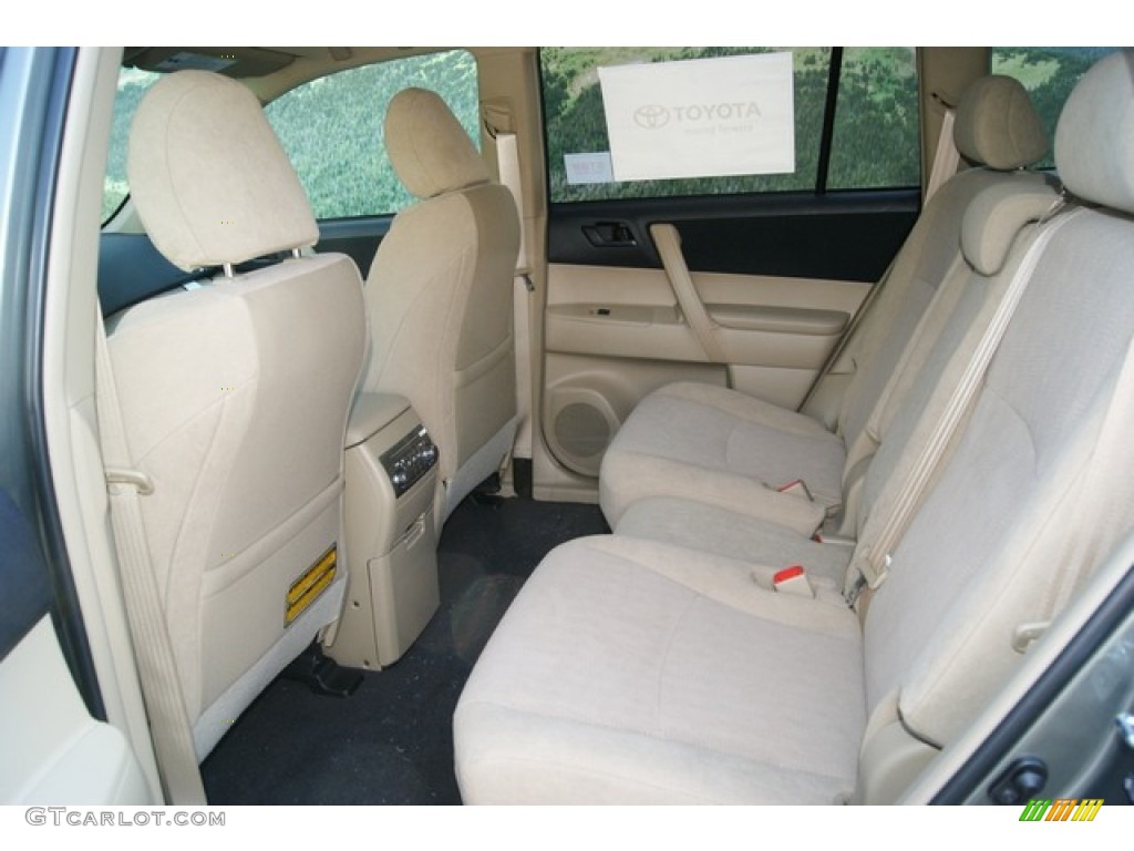 Sand Beige Interior 2012 Toyota Highlander V6 4WD Photo #53907313