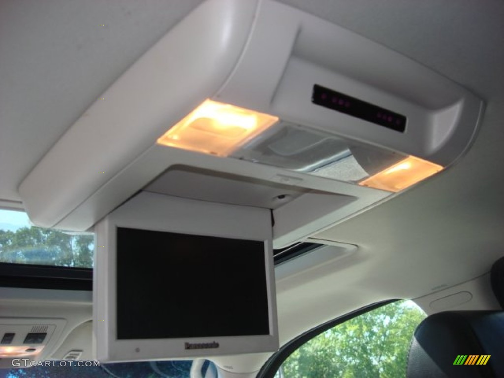 2007 Suburban 1500 Z71 4x4 - Black / Light Titanium/Ebony photo #11