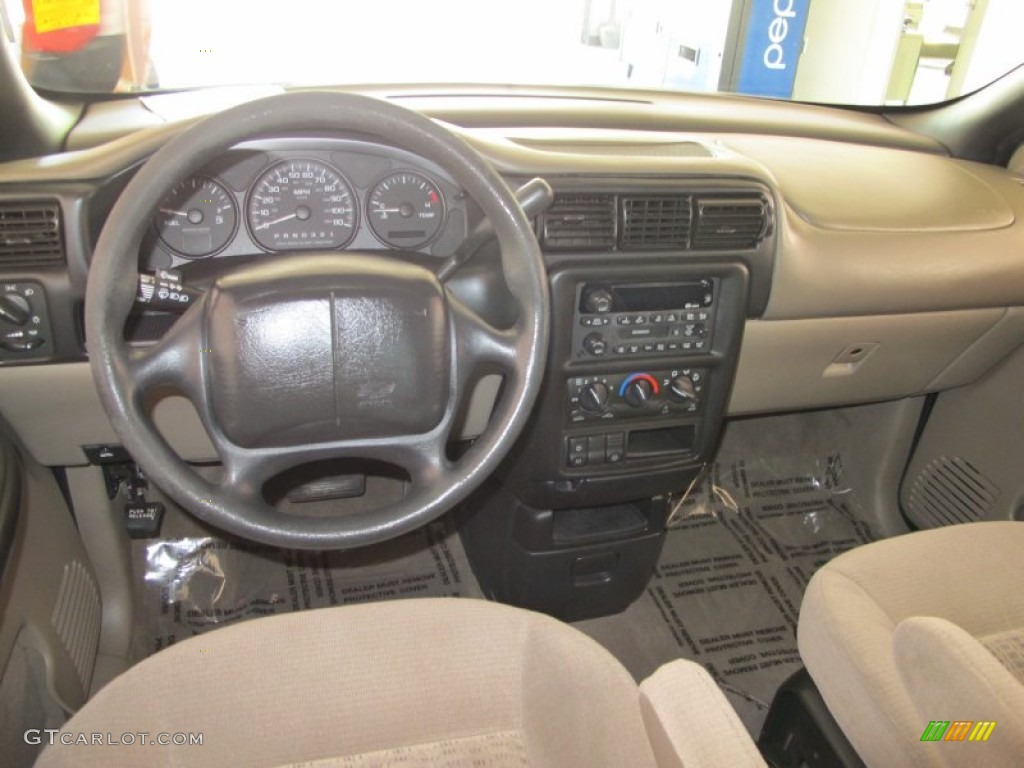 2000 Chevrolet Venture LS Dashboard Photos