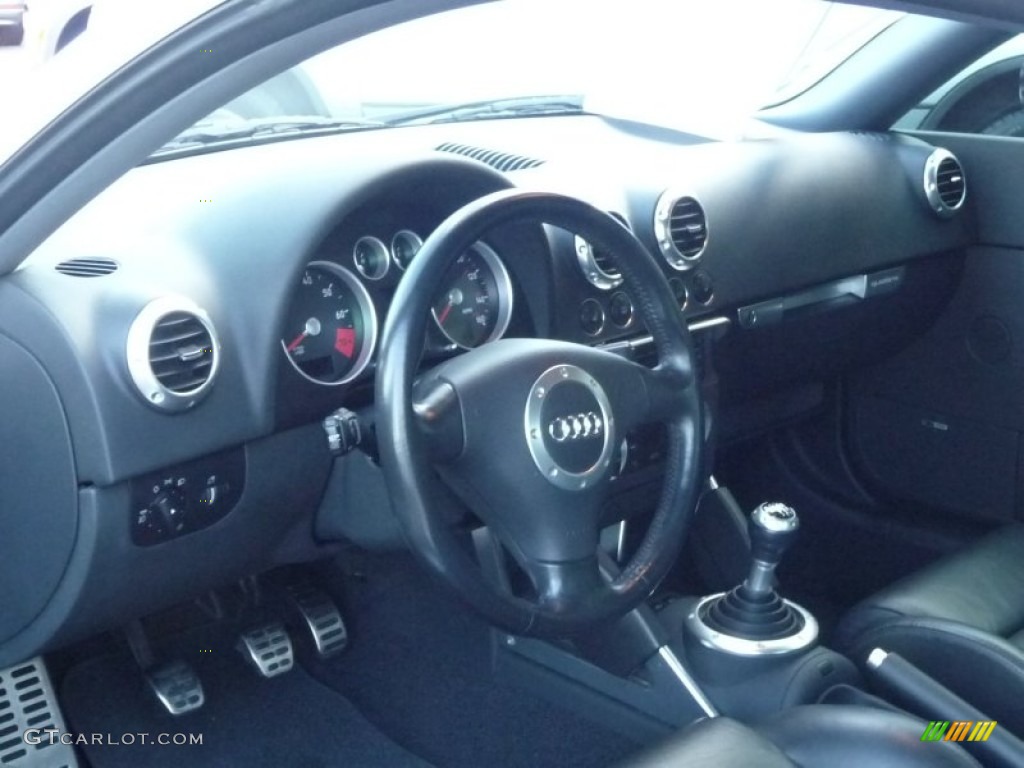 2001 Audi TT 1.8T quattro Coupe Ebony Black Dashboard Photo #53909918