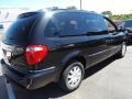 2006 Brilliant Black Chrysler Town & Country Touring  photo #3