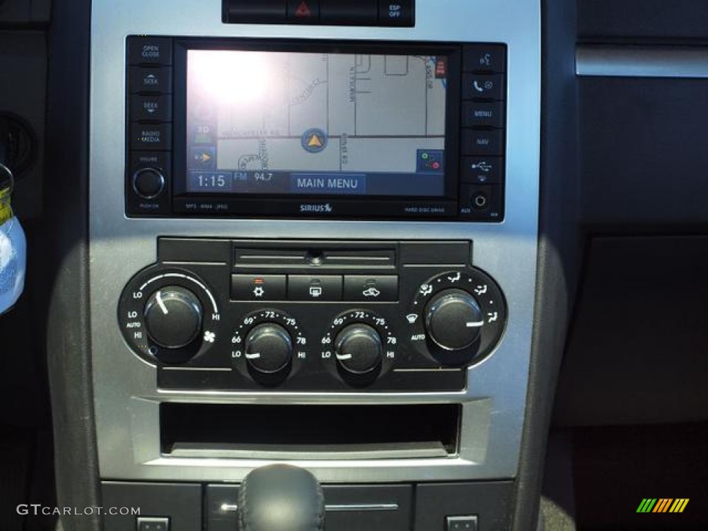 2009 Dodge Charger R/T Navigation Photos