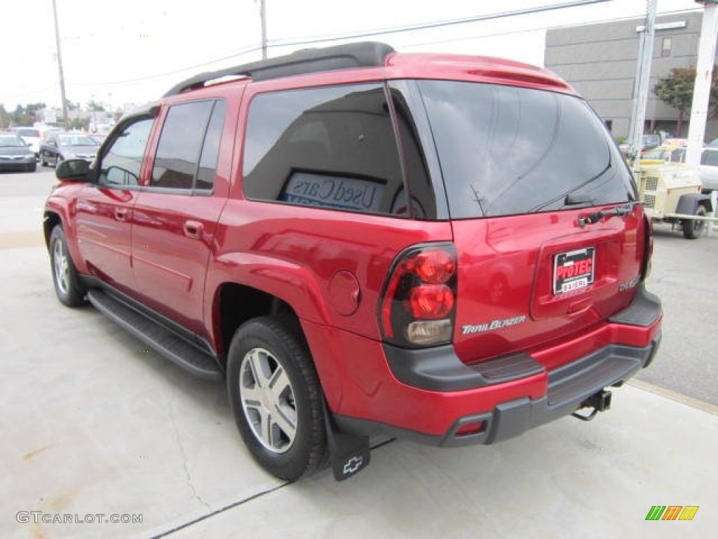 Medium Red Metallic 2004 Chevrolet TrailBlazer EXT LT 4x4 Exterior Photo #53911735