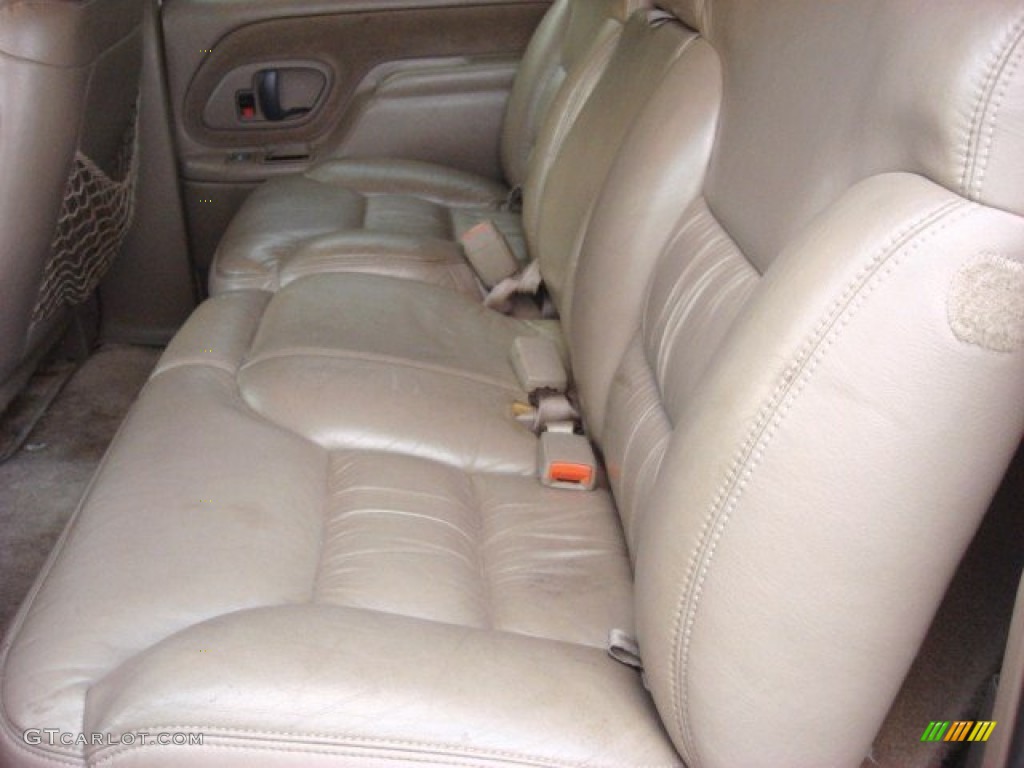 Neutral Interior 1999 GMC Suburban K1500 SLT 4x4 Photo #53914636