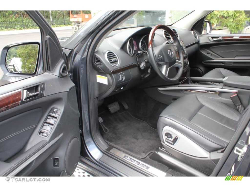 Black Interior 2010 Mercedes-Benz GL 550 4Matic Photo #53916172