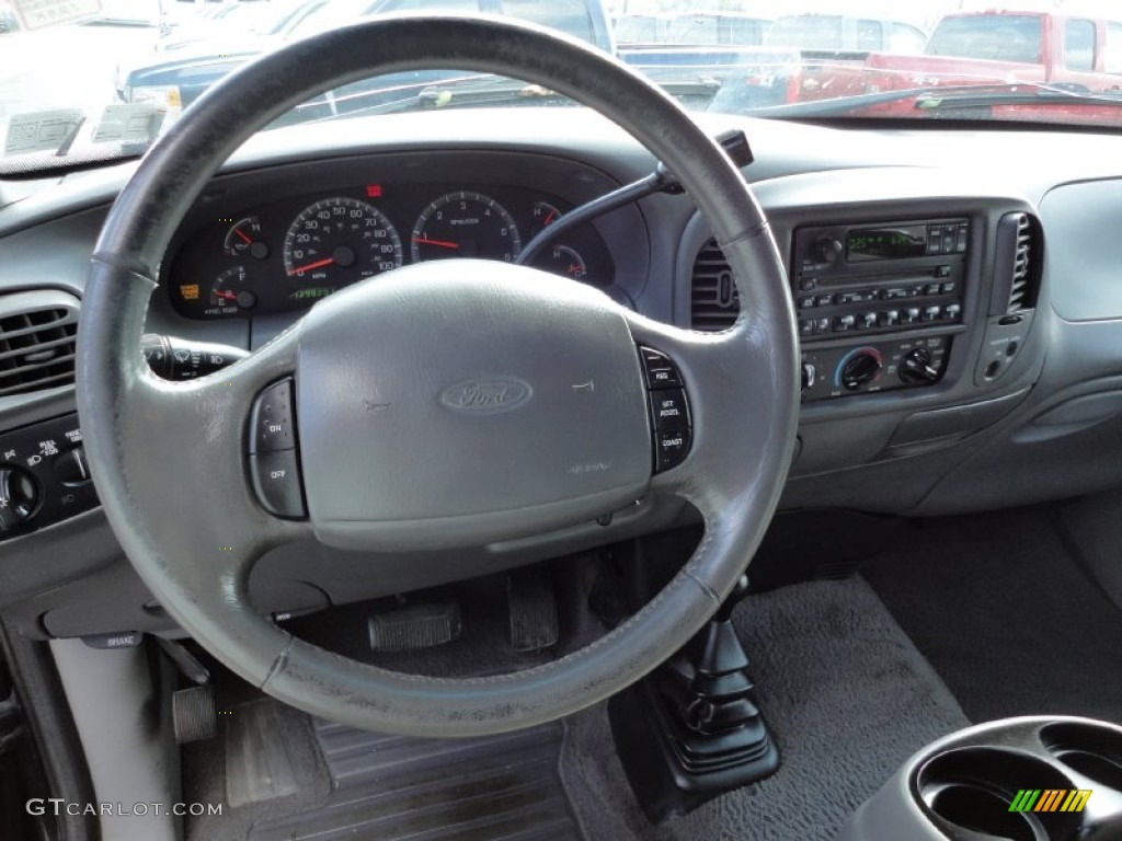 1999 Ford F150 Lariat Regular Cab 4x4 Medium Graphite Steering Wheel Photo #53919499