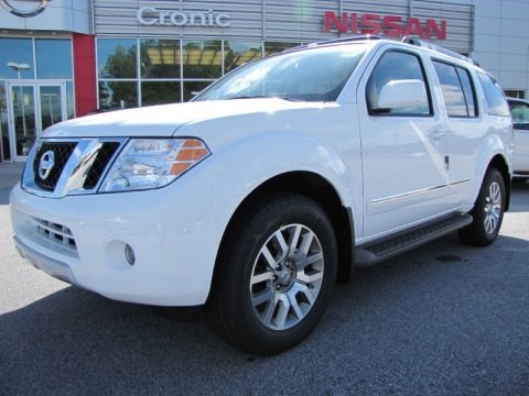 2011 Nissan Pathfinder LE Data, Info and Specs