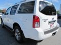 Avalanche White - Pathfinder LE Photo No. 3