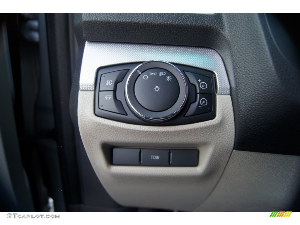 2012 Ford Explorer XLT Controls Photo #53920819