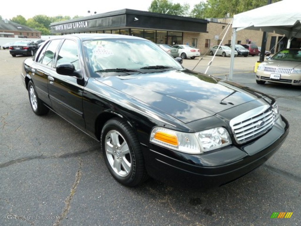 Black 2011 Ford Crown Victoria LX Exterior Photo #53921278