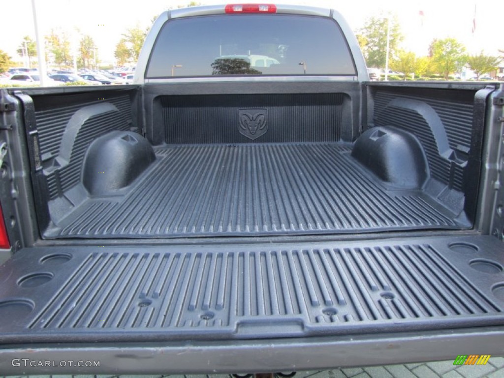 2005 Ram 1500 SLT Quad Cab - Mineral Gray Metallic / Dark Slate Gray photo #15