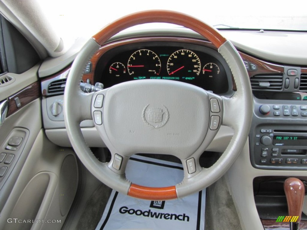 2001 Cadillac DeVille DTS Sedan Steering Wheel Photos