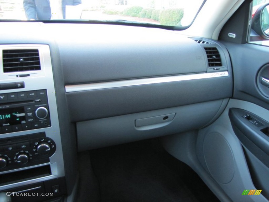 2008 Magnum R/T - TorRed / Dark Slate Gray/Light Slate Gray photo #27
