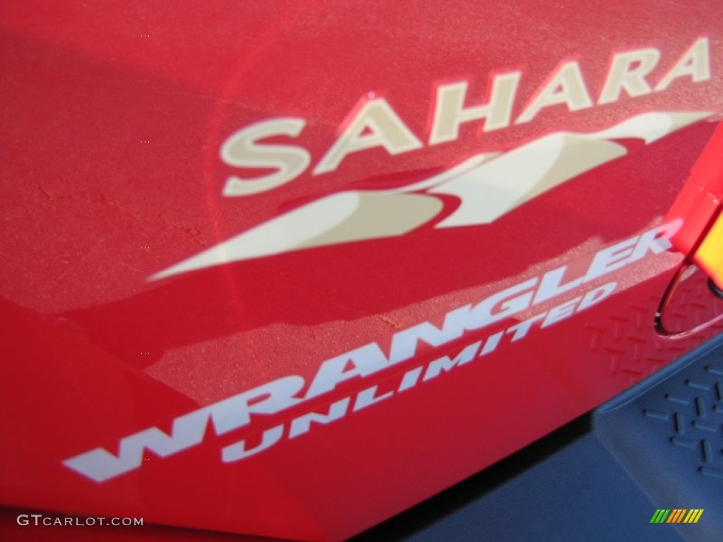 2012 Wrangler Unlimited Sahara 4x4 - Flame Red / Black photo #6