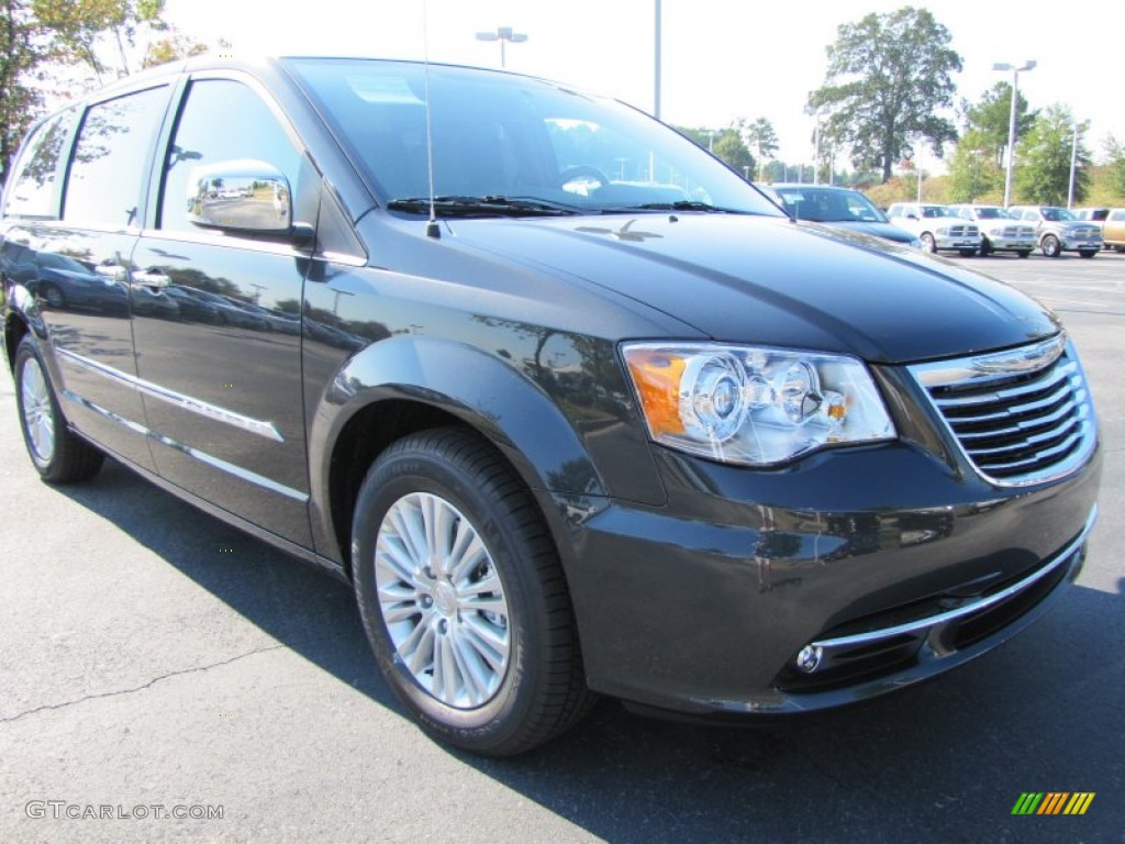 2012 Town & Country Limited - Dark Charcoal Pearl / Dark Frost Beige/Medium Frost Beige photo #4