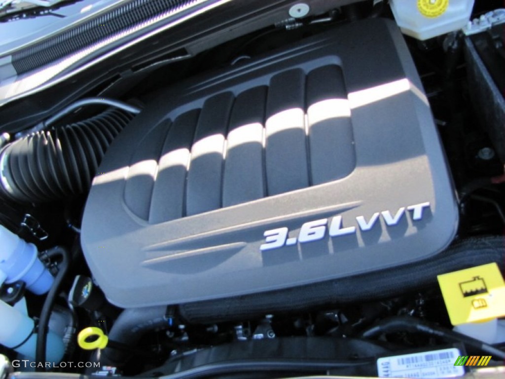 2012 Chrysler Town & Country Limited 3.6 Liter DOHC 24-Valve VVT Pentastar V6 Engine Photo #53925697