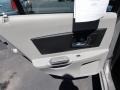 Light Platinum - CTS Sedan Photo No. 24