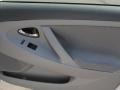 Super White - Camry LE Photo No. 5