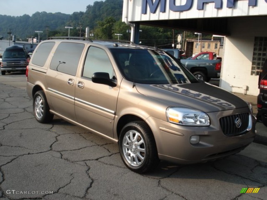 2006 Terraza CX - Cashmere Metallic / Cashmere photo #2