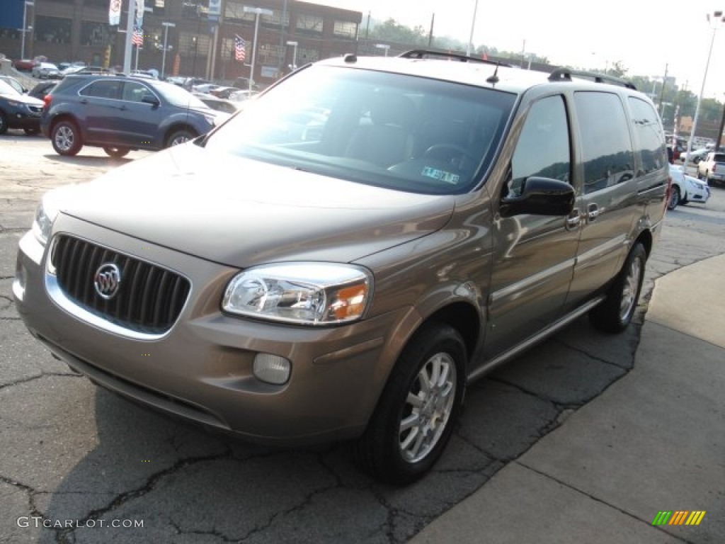 2006 Terraza CX - Cashmere Metallic / Cashmere photo #4