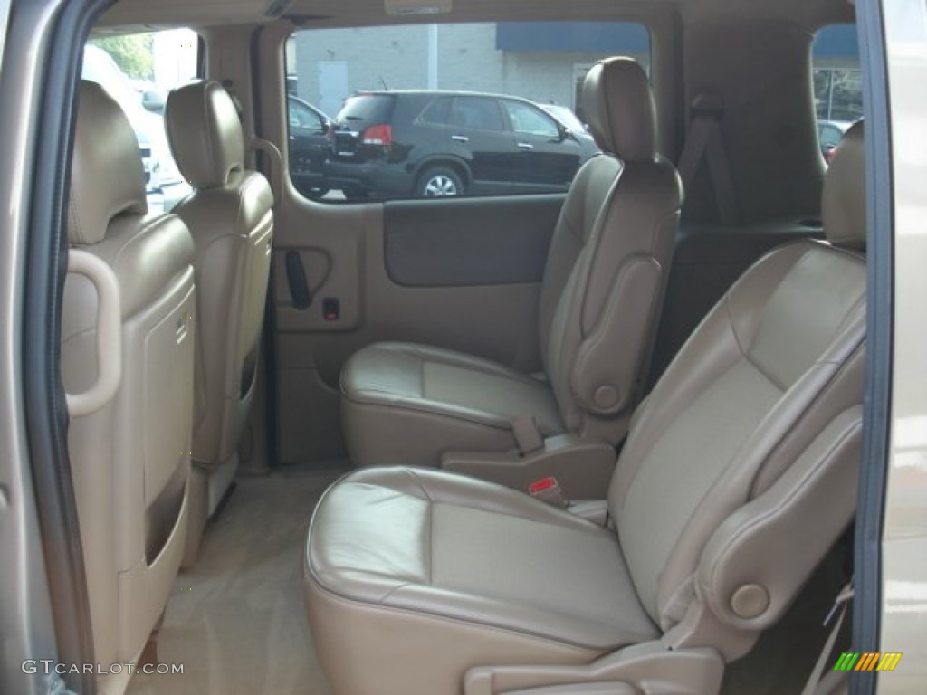 2006 Terraza CX - Cashmere Metallic / Cashmere photo #16