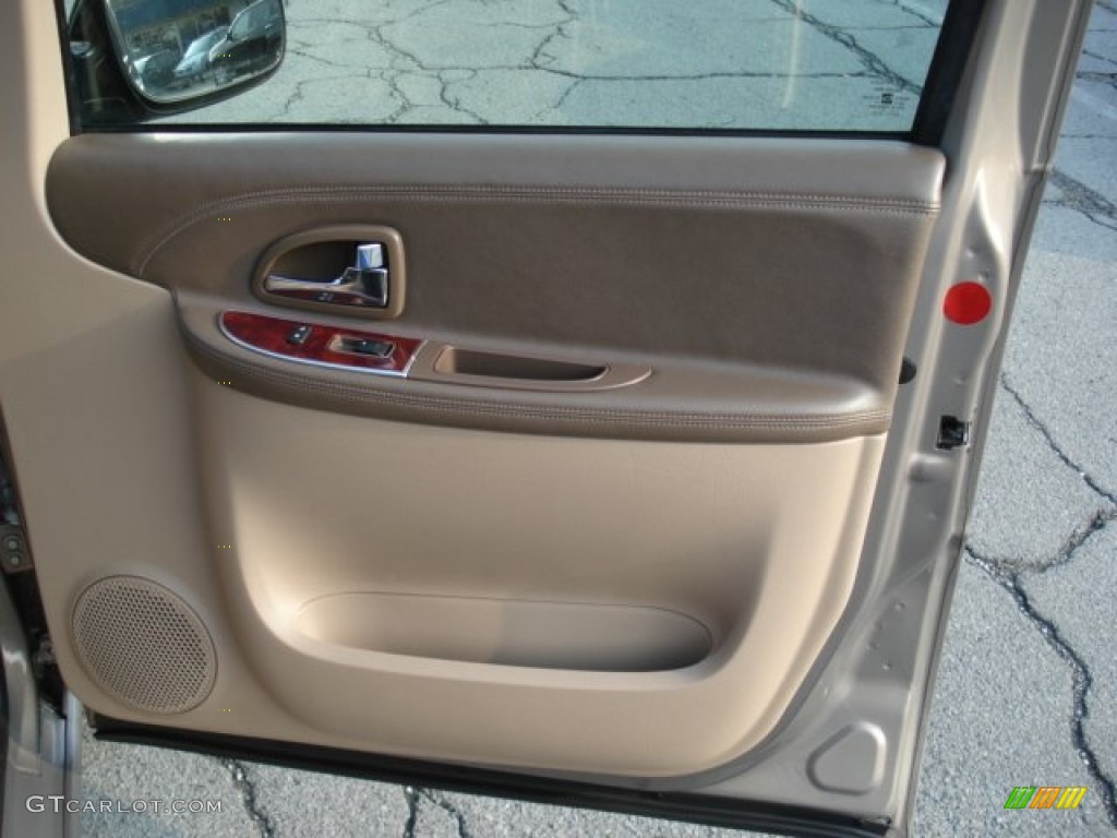 2006 Terraza CX - Cashmere Metallic / Cashmere photo #21