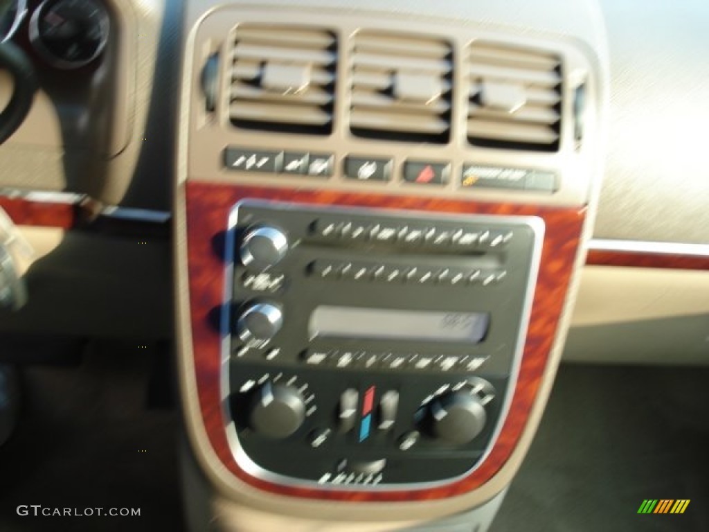 2006 Terraza CX - Cashmere Metallic / Cashmere photo #22